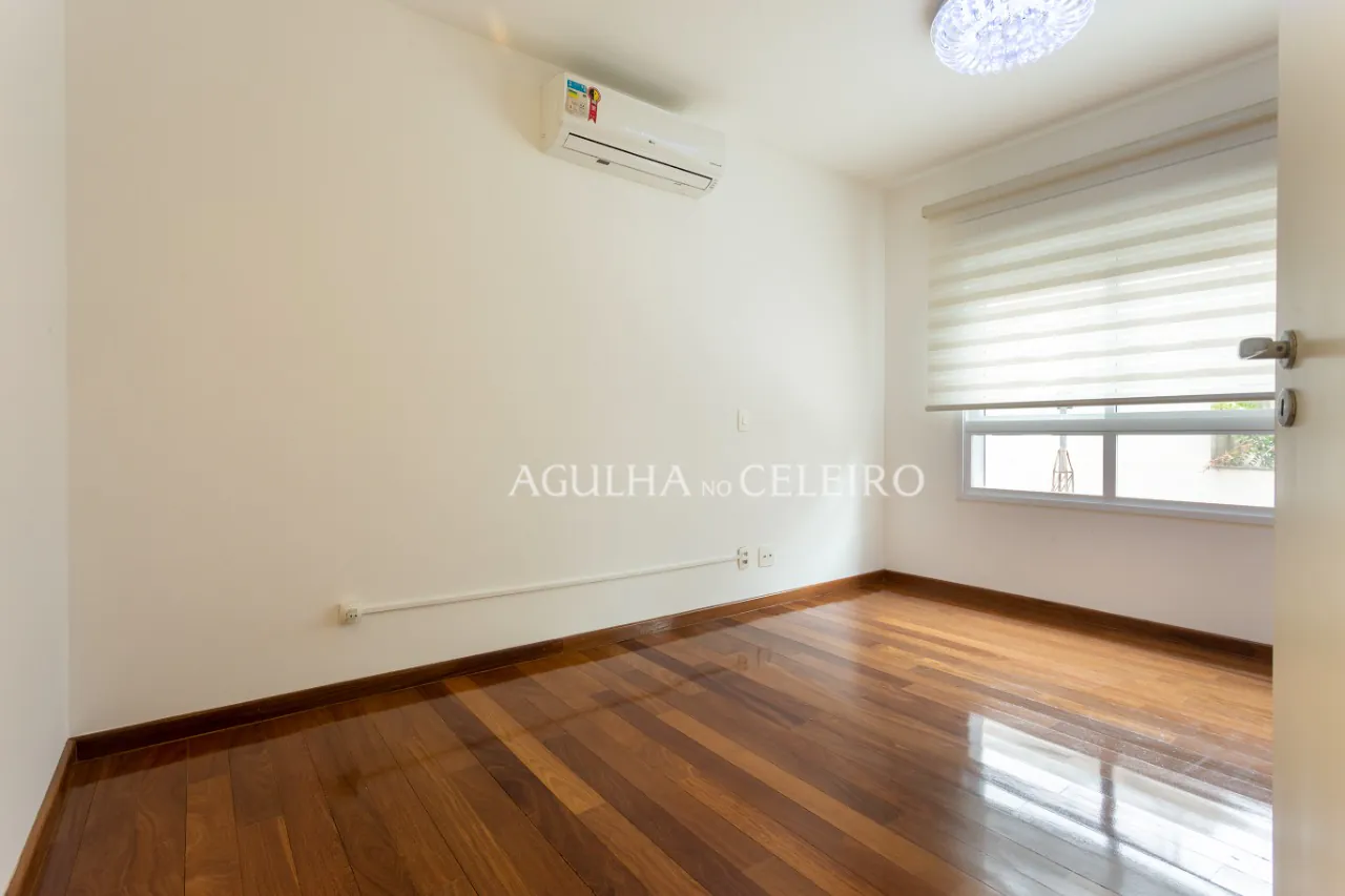 Venda/ Vila Nova Conceição: Apartamento duplex com muito espaço! – 9565 - _MG_4095