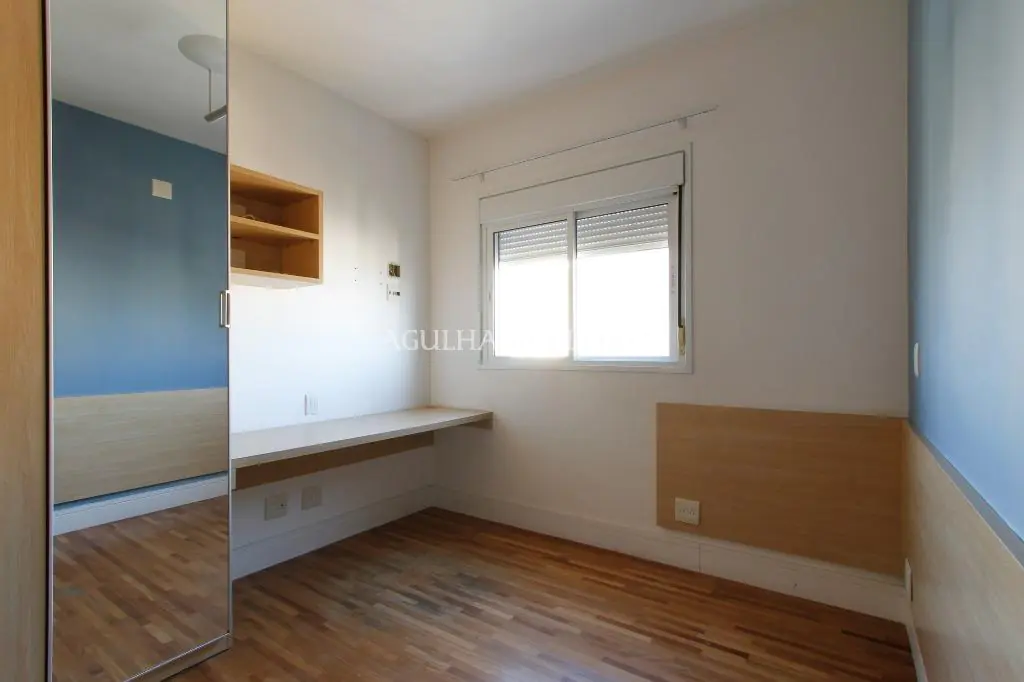 Apartamento a venda na Vila Madalena, varanda gourmet e vista eterna para o verde. – AP2438