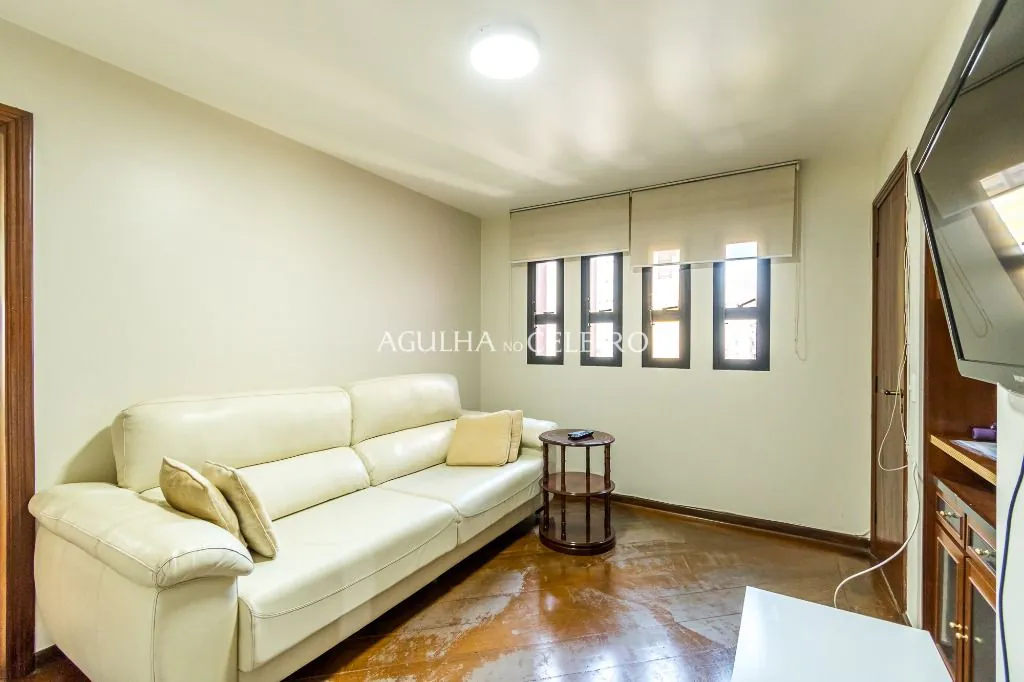 Venda/Moema: 04 suítes no melhor de Moema Pássaros! – AP7001