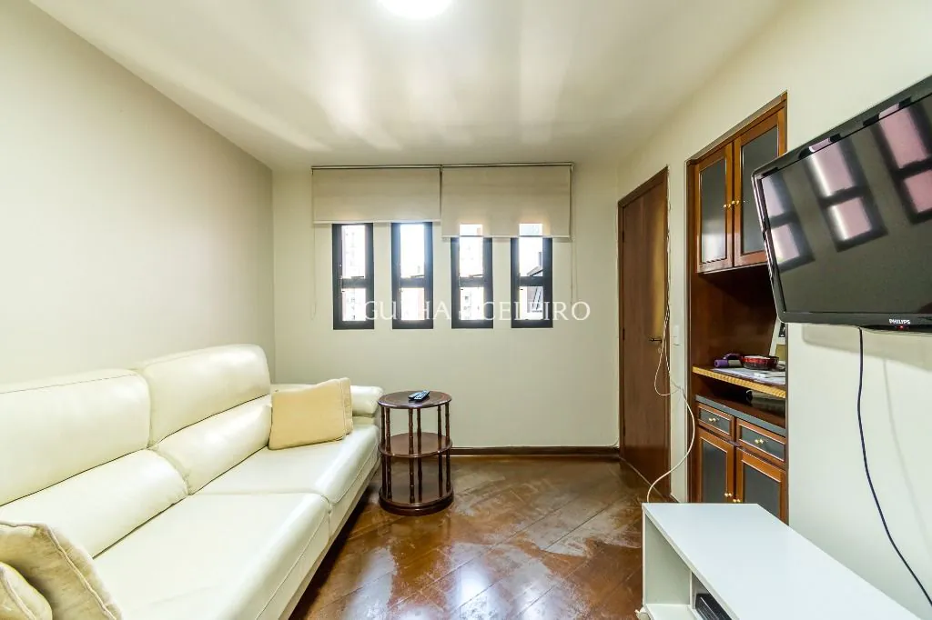 Venda/Moema: 04 suítes no melhor de Moema Pássaros! – AP7001