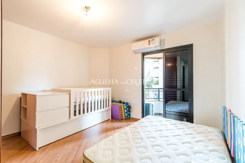 Venda/Moema: 04 suítes no melhor de Moema Pássaros! – AP7001