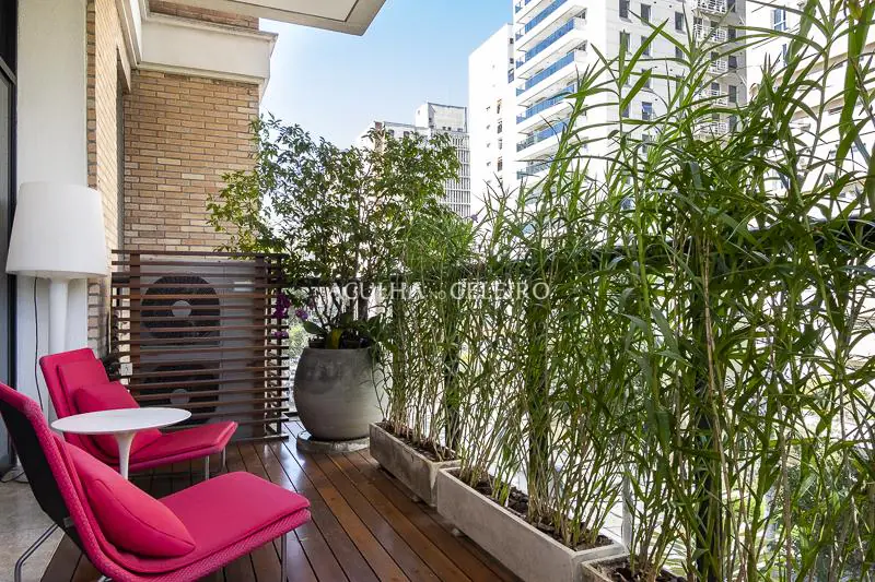 Venda/Itaim Bibi: único e incrível – AP7443