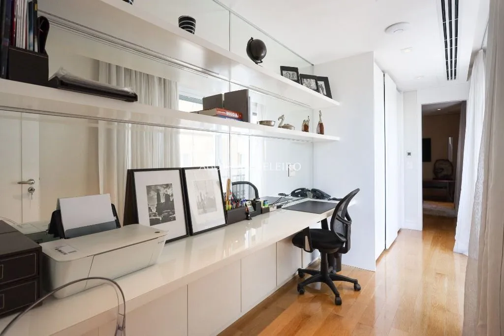 Venda/Itaim Bibi:Sofisticação, Conforte e Segurança em um só lugar! – AP7818