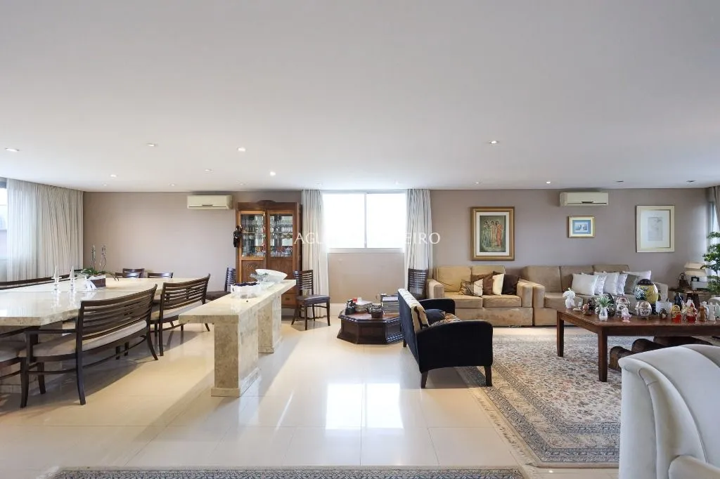 Venda/Itaim: 360 graus de vista! – AP7902