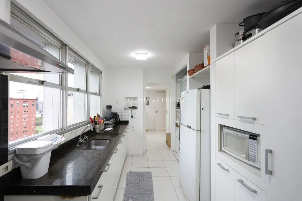 Venda/Itaim: 360 graus de vista! – AP7902