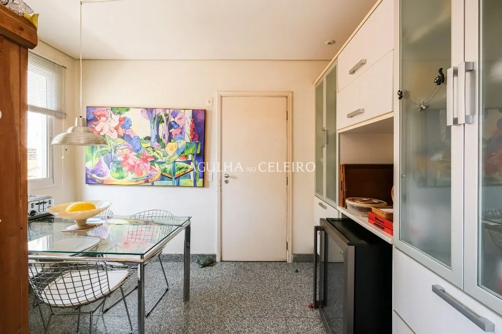 Venda/Vila Nova Conceição: Para acordar sorrindo! – AP7988