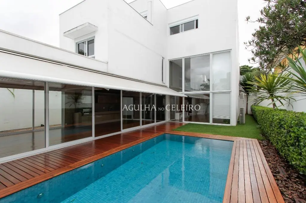 Casa moderna na Vila Madalena novinha em folha esperando por você – CA0428