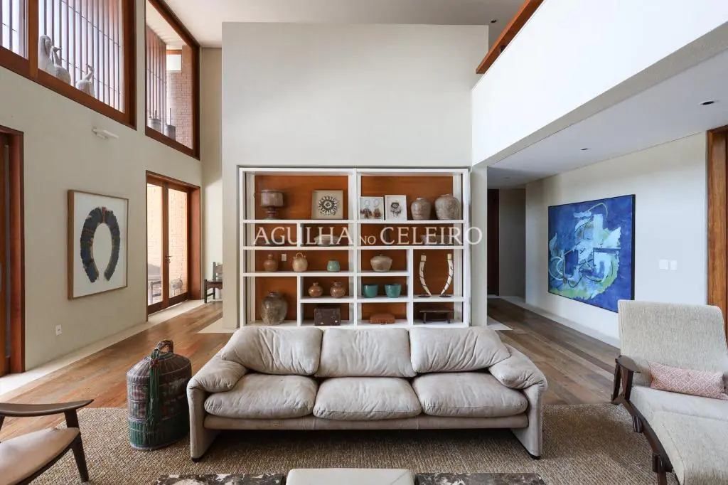 Venda/Quinta da Baroneza: magnifica casa com amplo terreno – CA0831