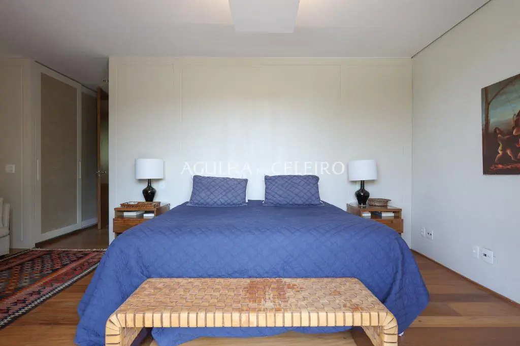 Venda/Quinta da Baroneza: magnifica casa com amplo terreno – CA0831