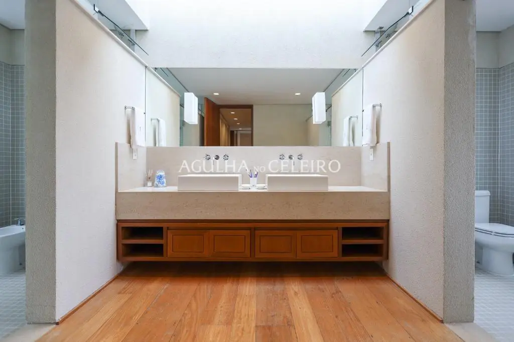 Venda/Quinta da Baroneza: magnifica casa com amplo terreno – CA0831