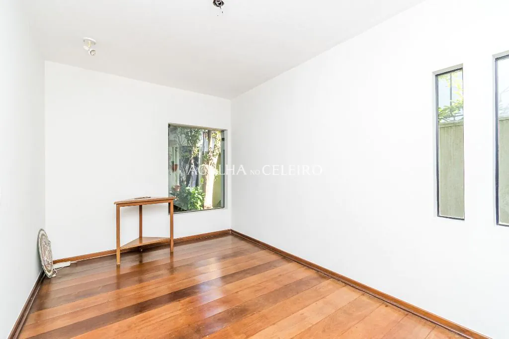 Venda/Moema: Excelente Localização! – CA1014