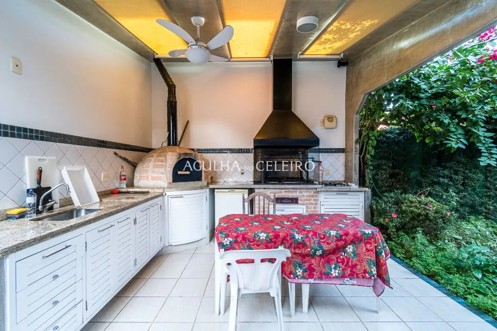 Venda/Moema: Excelente Localização! – CA1014