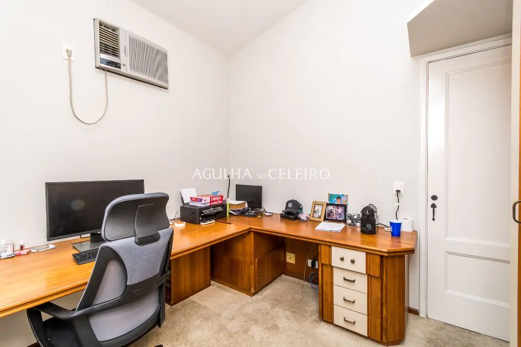 Venda/Moema: Excelente Localização! – CA1014