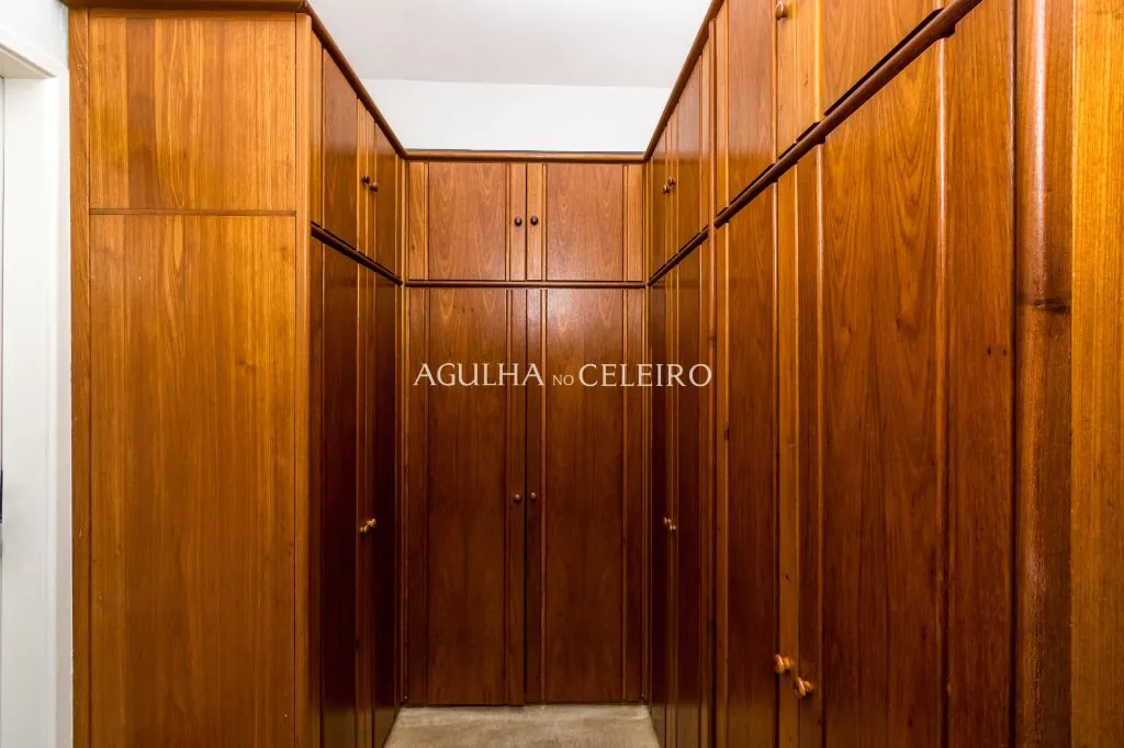 Venda/Moema: Excelente Localização! – CA1014