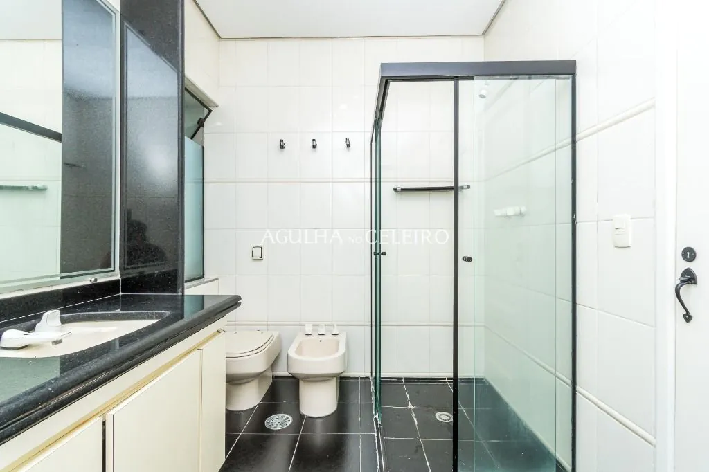 Venda/Moema: Excelente Localização! – CA1014