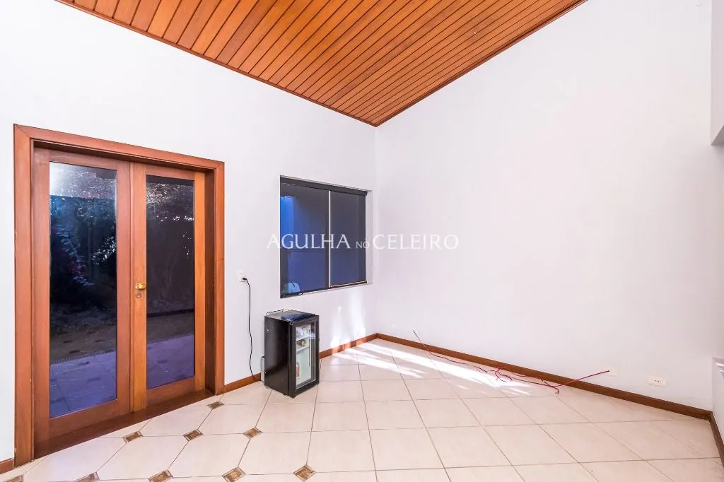 Venda/Moema: Excelente Localização! – CA1014