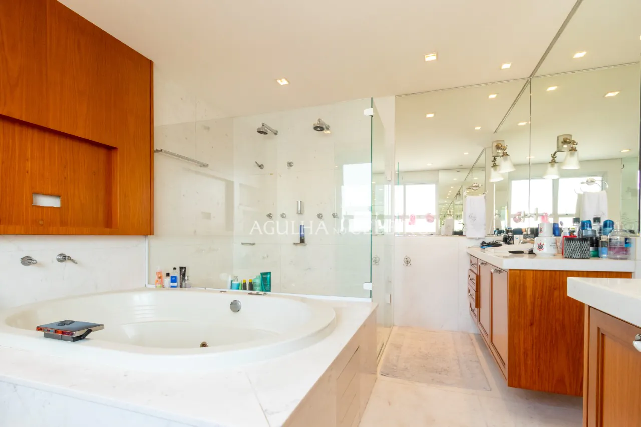 Venda/Itaim: Cobertura linda com vista para o Parque ! – CO0740