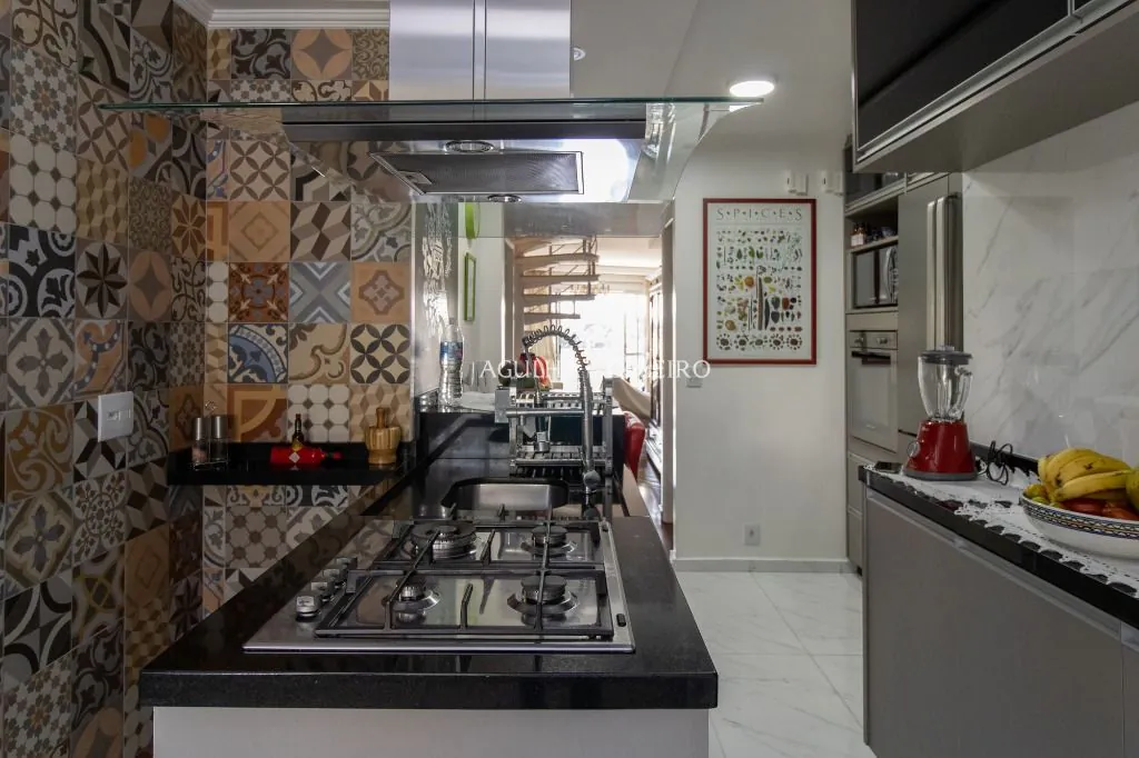 Venda/Vila Madalena: Cobertura com vista maravilhosa – CO0796