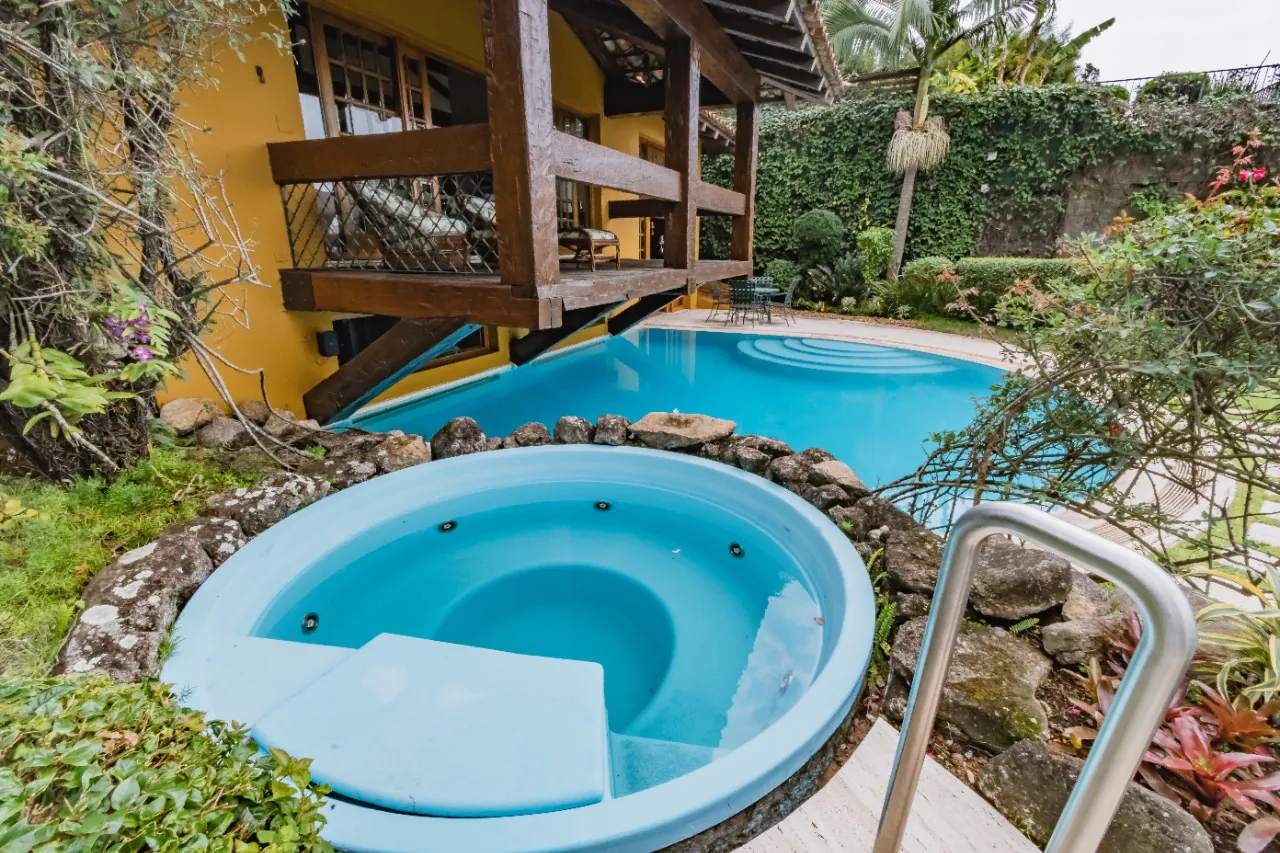 Venda/Cidade Jardim: Ares de campo, clima de cidade! – 10094