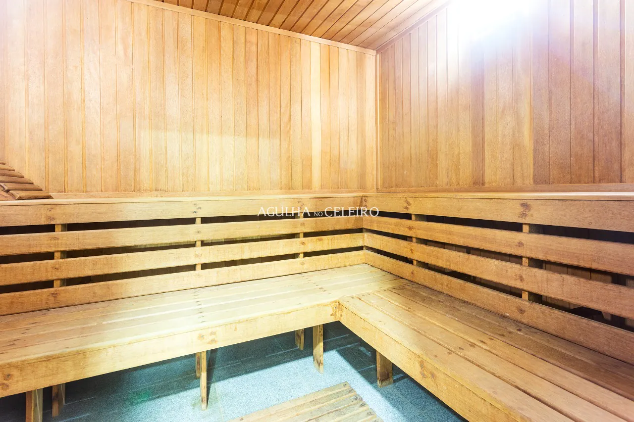 Venda/Moema: Andar alto, amplo e com luminosidade garantida. – 10166