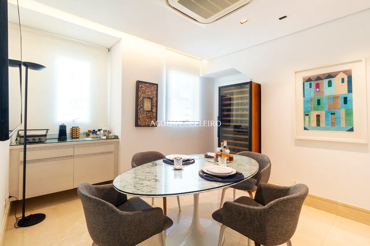 Venda/Itaim Bibi: Linda Cobertura no melhor do Itaim Bibi! – 12730