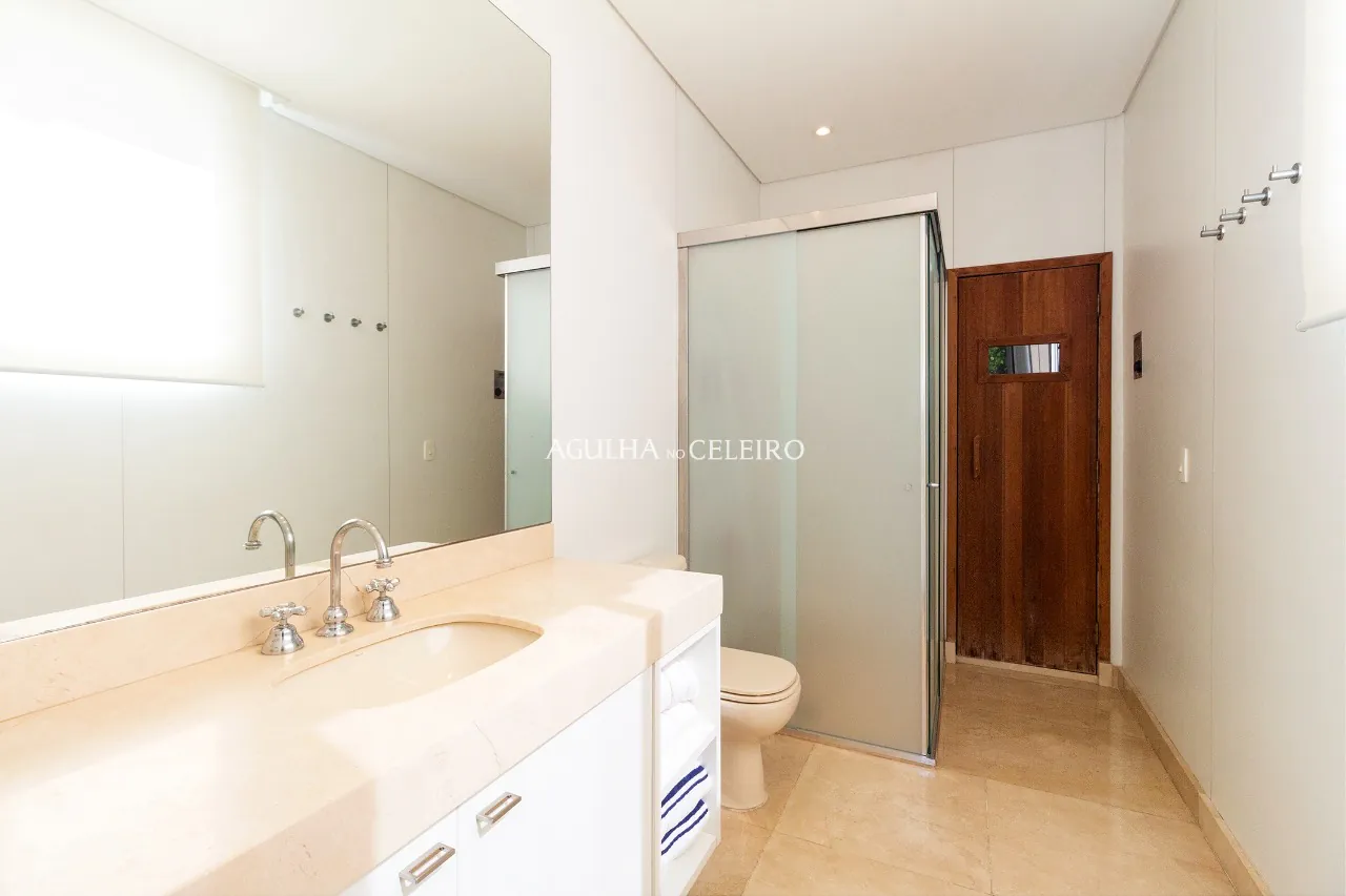 Venda/Itaim Bibi: Linda Cobertura no melhor do Itaim Bibi! – 12730