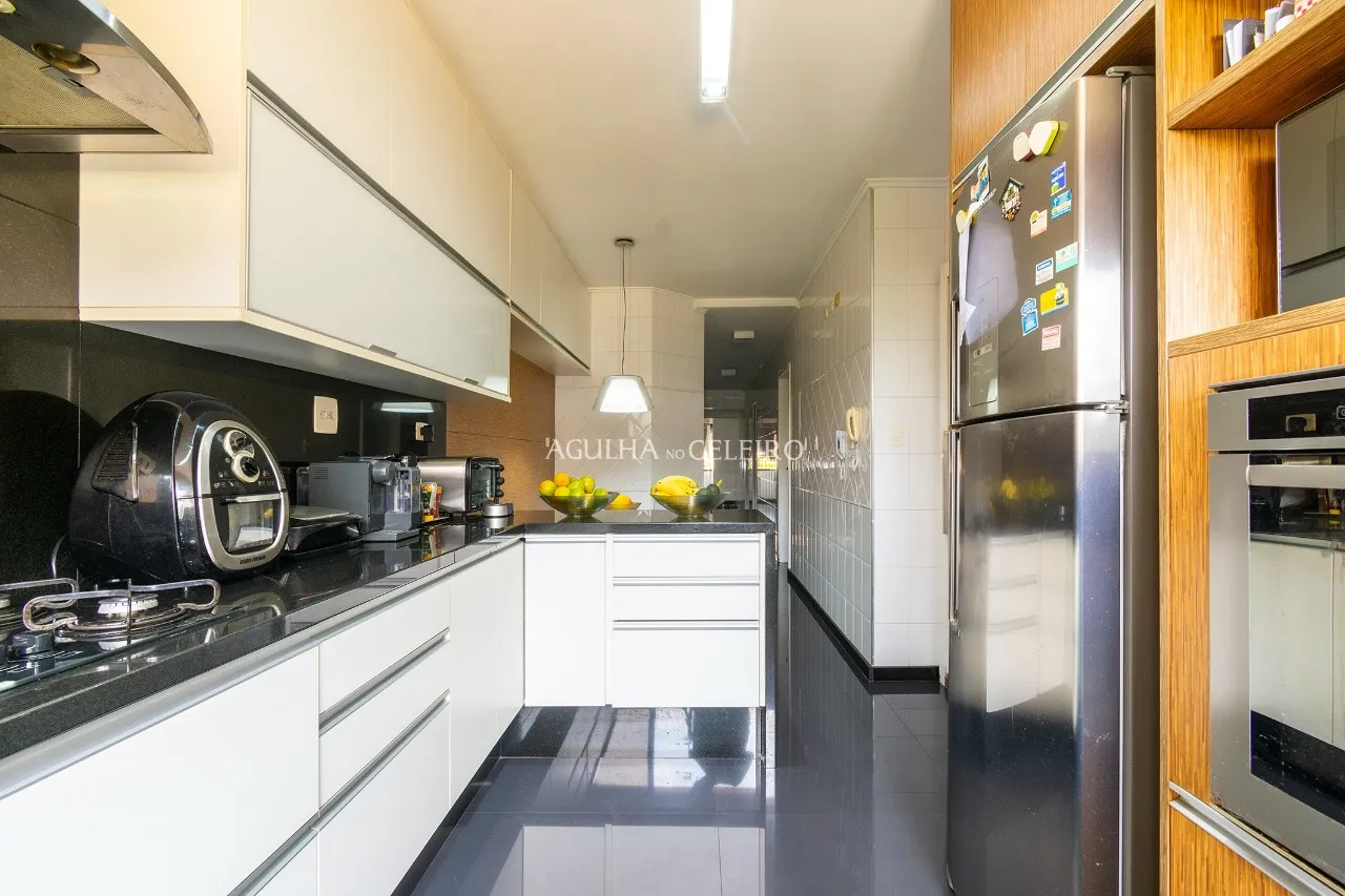 Apê com “cara” de casa e vista para copa das árvores à venda na Vila Madalena – 13179 - DSC_3319