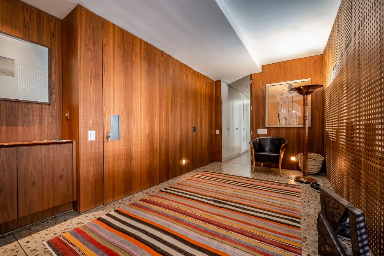 Apartamento excepcional no Jardim América. – 13183