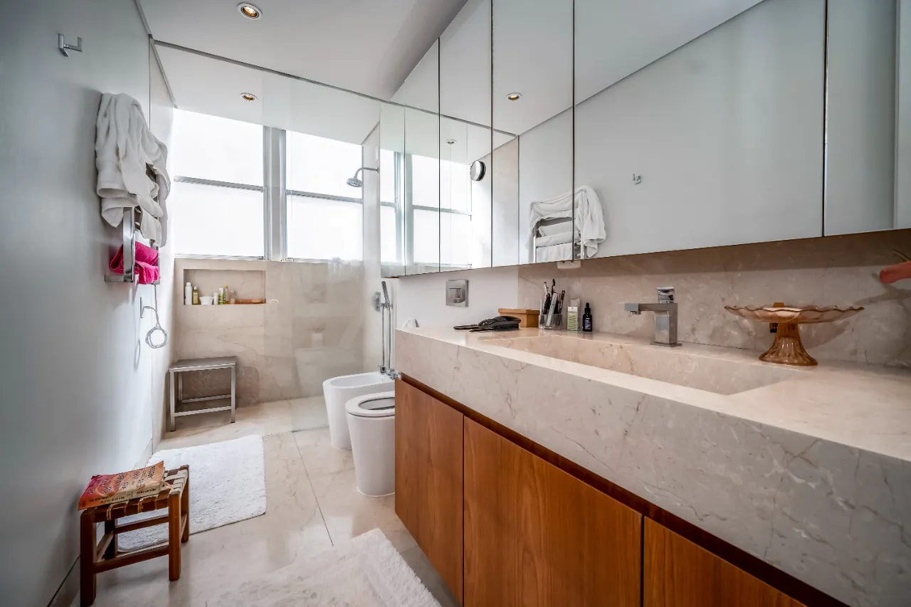 Apartamento excepcional no Jardim América. – 13183