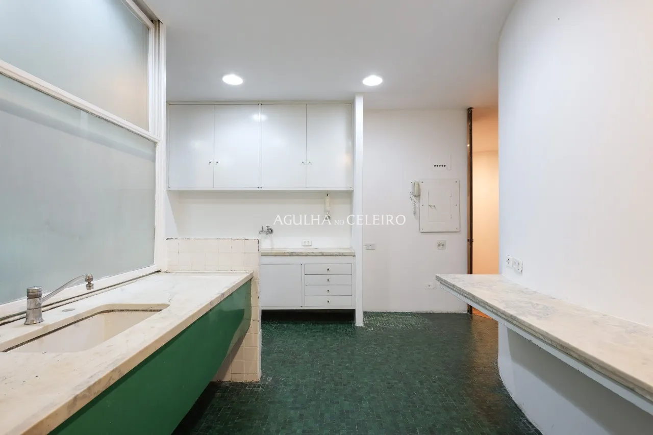 Venda/Locação/Jardim América: Peça de coleção em prédio icônico – 8724 - MAC_7766