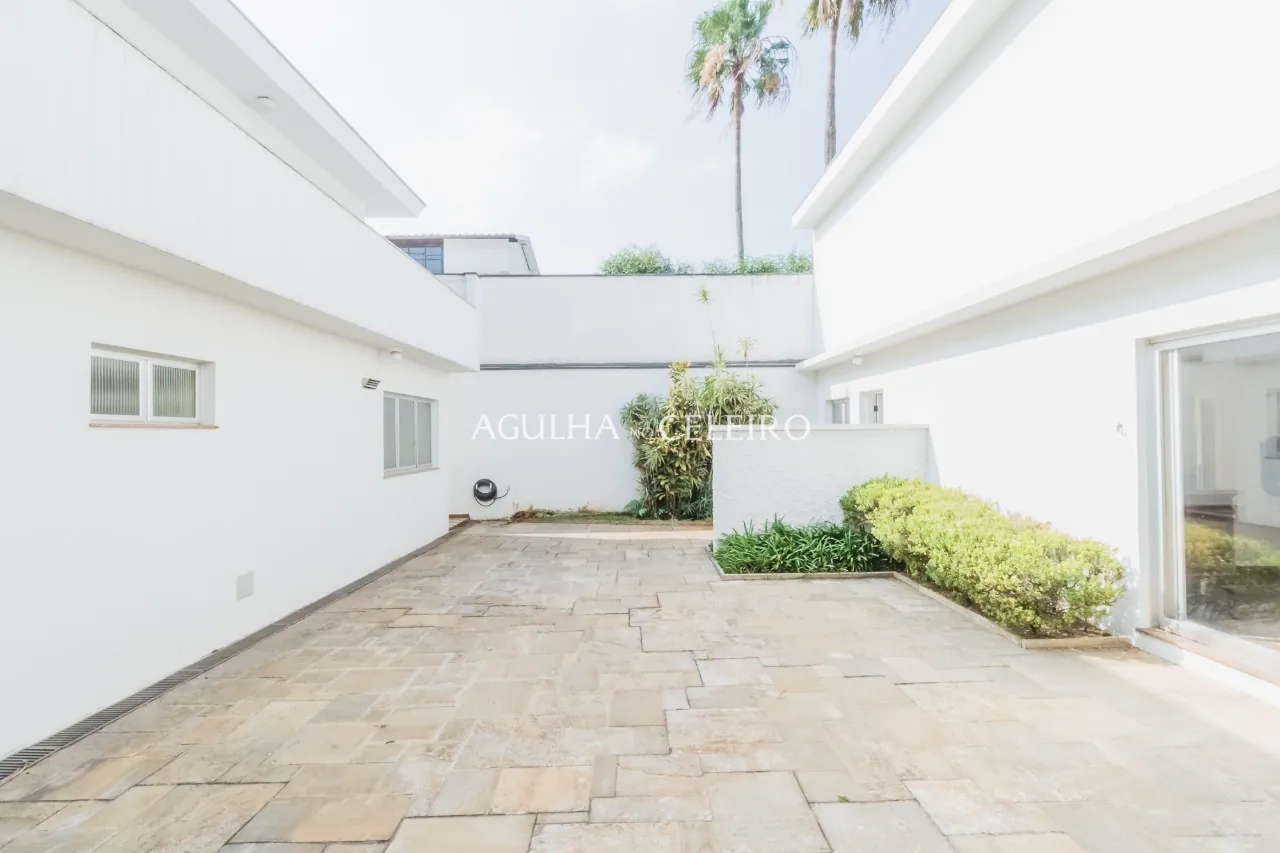 Venda/Vila Nova Conceição: Muita luz para todos! – 9064