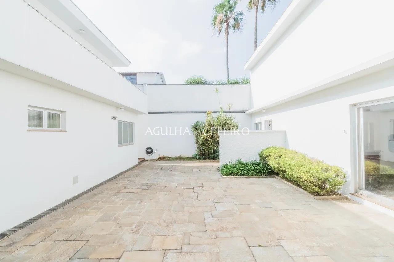 Venda/Vila Nova Conceição: Muita luz para todos! – 9064