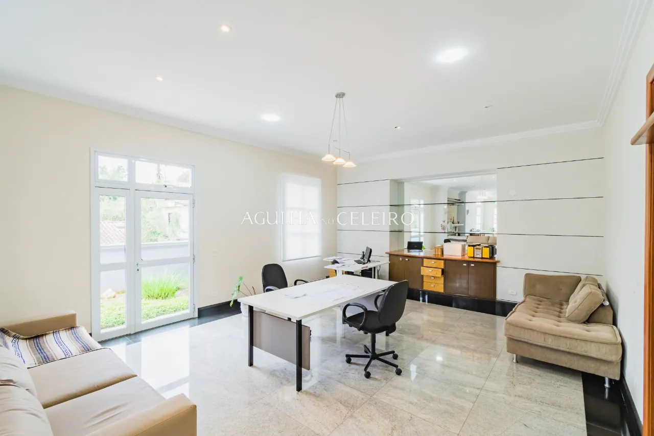 Venda/Jardim Guedala: Casa em rua tranquila. – 9296 - 9296_COMLOGO-2