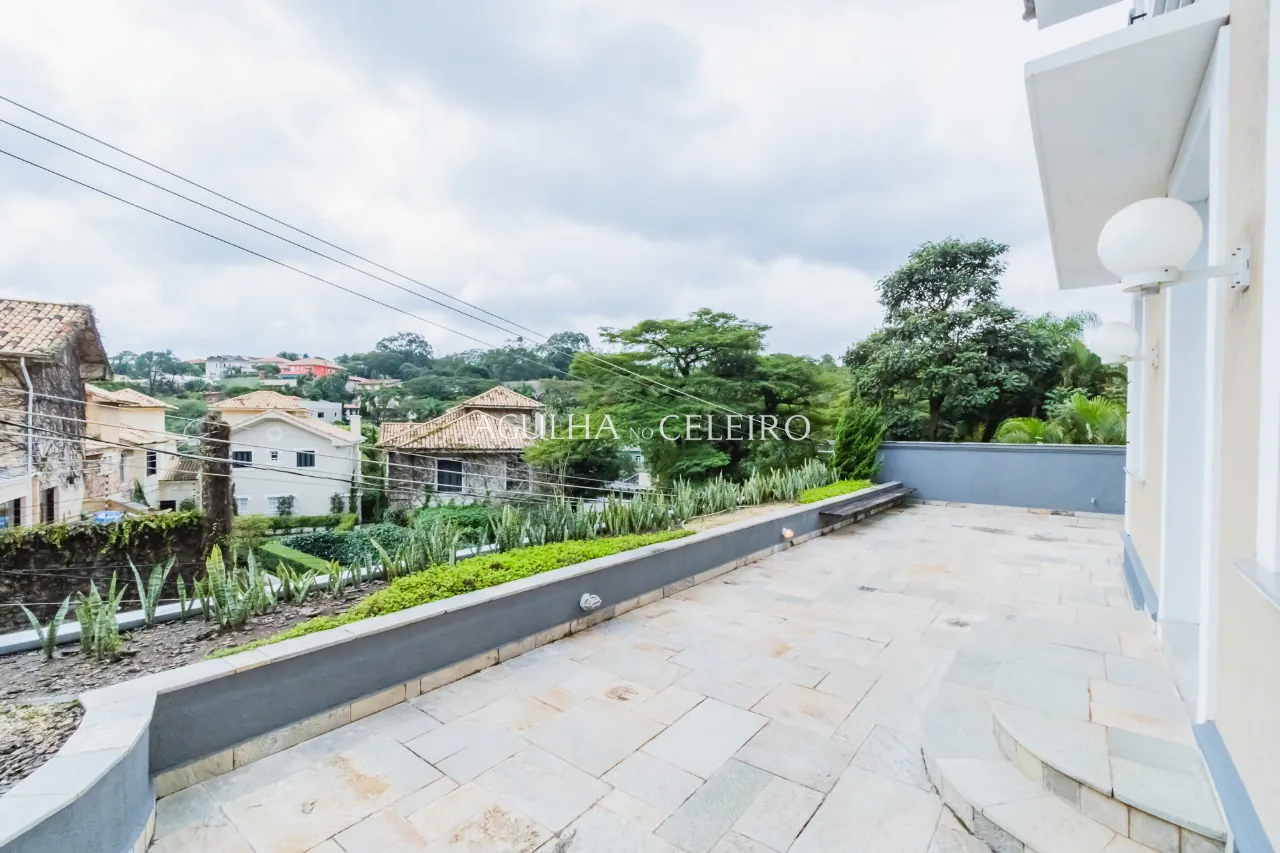 Venda/Jardim Guedala: Casa em rua tranquila. – 9296 - 9296_COMLOGO-18