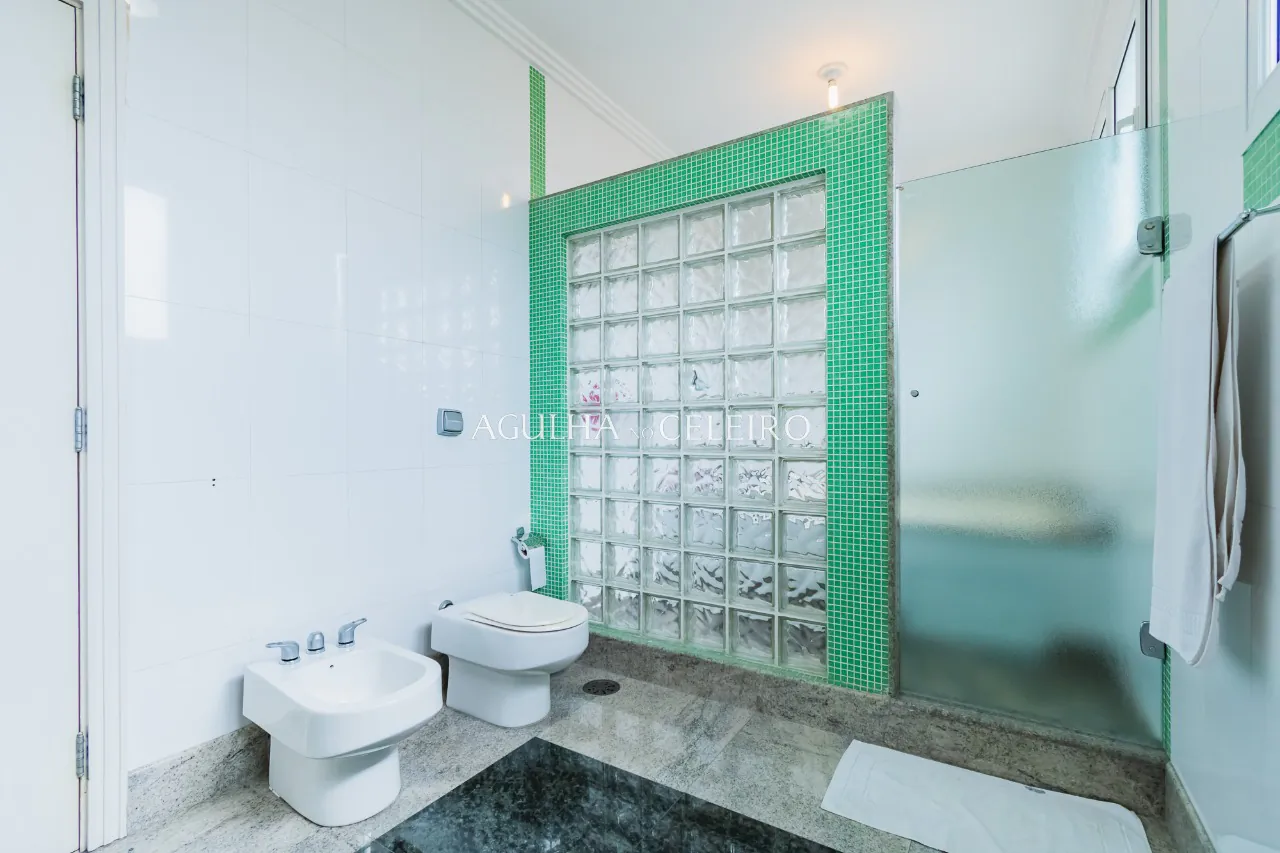 Venda/Jardim Guedala: Casa em rua tranquila. – 9296 - 9296_COMLOGO-51