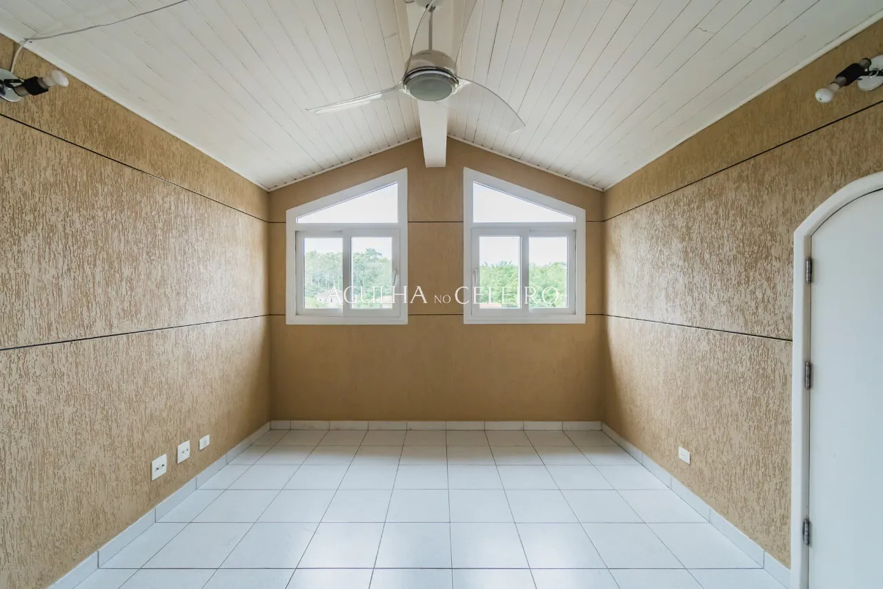 Venda/Jardim Guedala: Casa em rua tranquila. – 9296 - 9296_COMLOGO-64