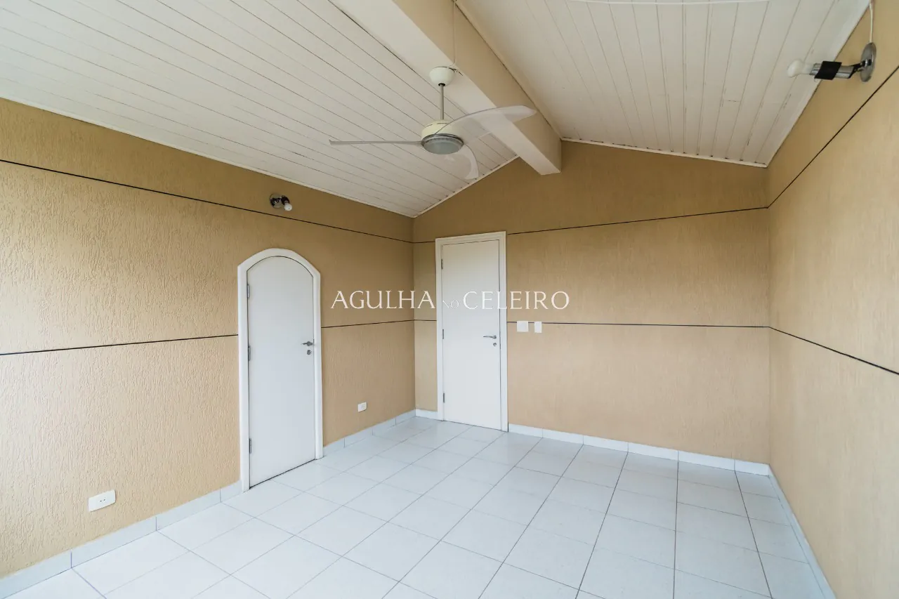 Venda/Jardim Guedala: Casa em rua tranquila. – 9296 - 9296_COMLOGO-65
