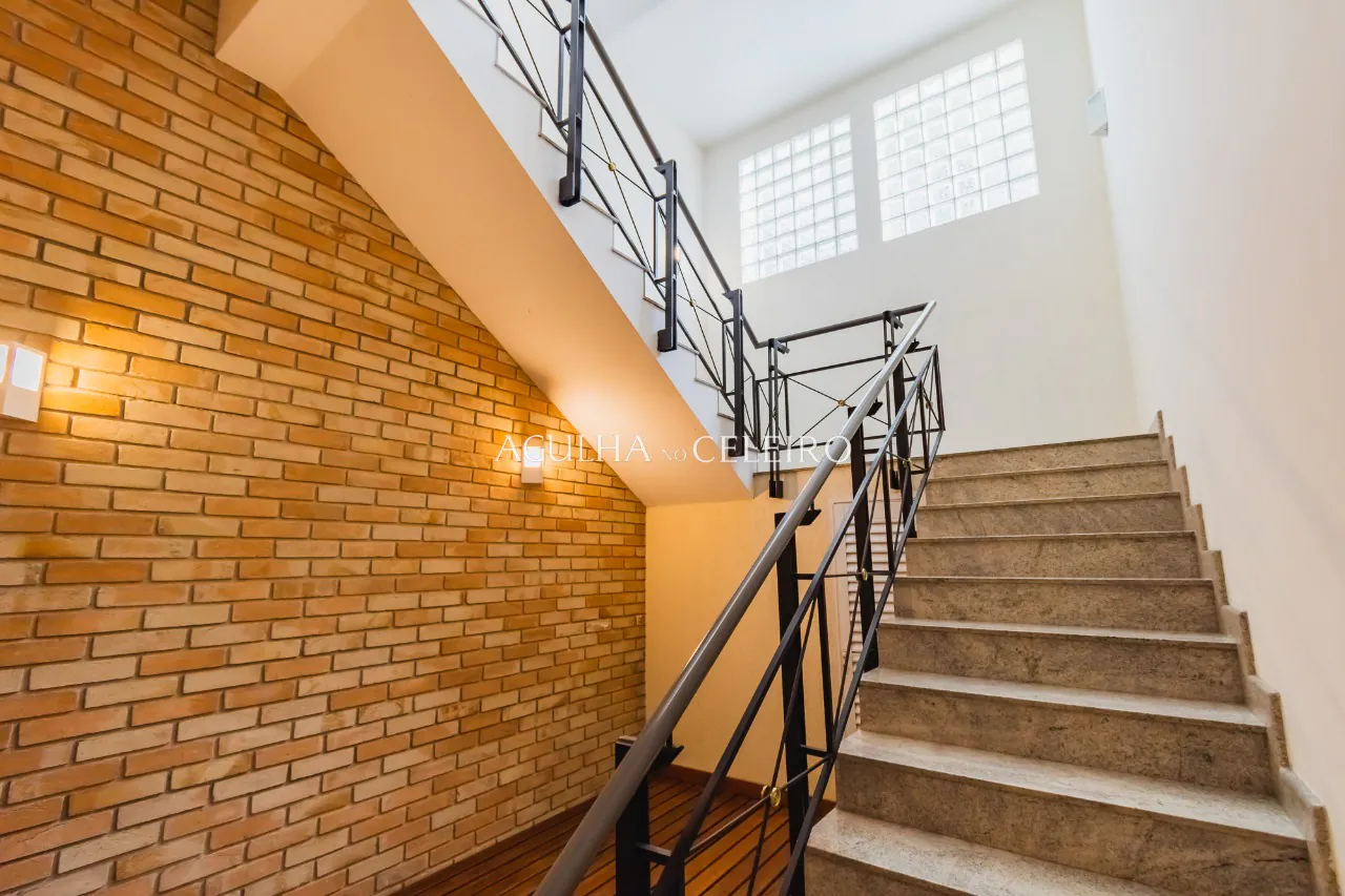 Venda/Jardim Guedala: Casa em rua tranquila. – 9296 - 9296_COMLOGO-71