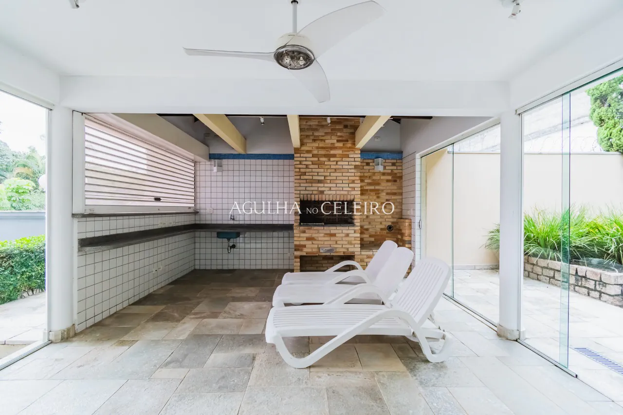 Venda/Jardim Guedala: Casa em rua tranquila. – 9296 - 9296_COMLOGO-38