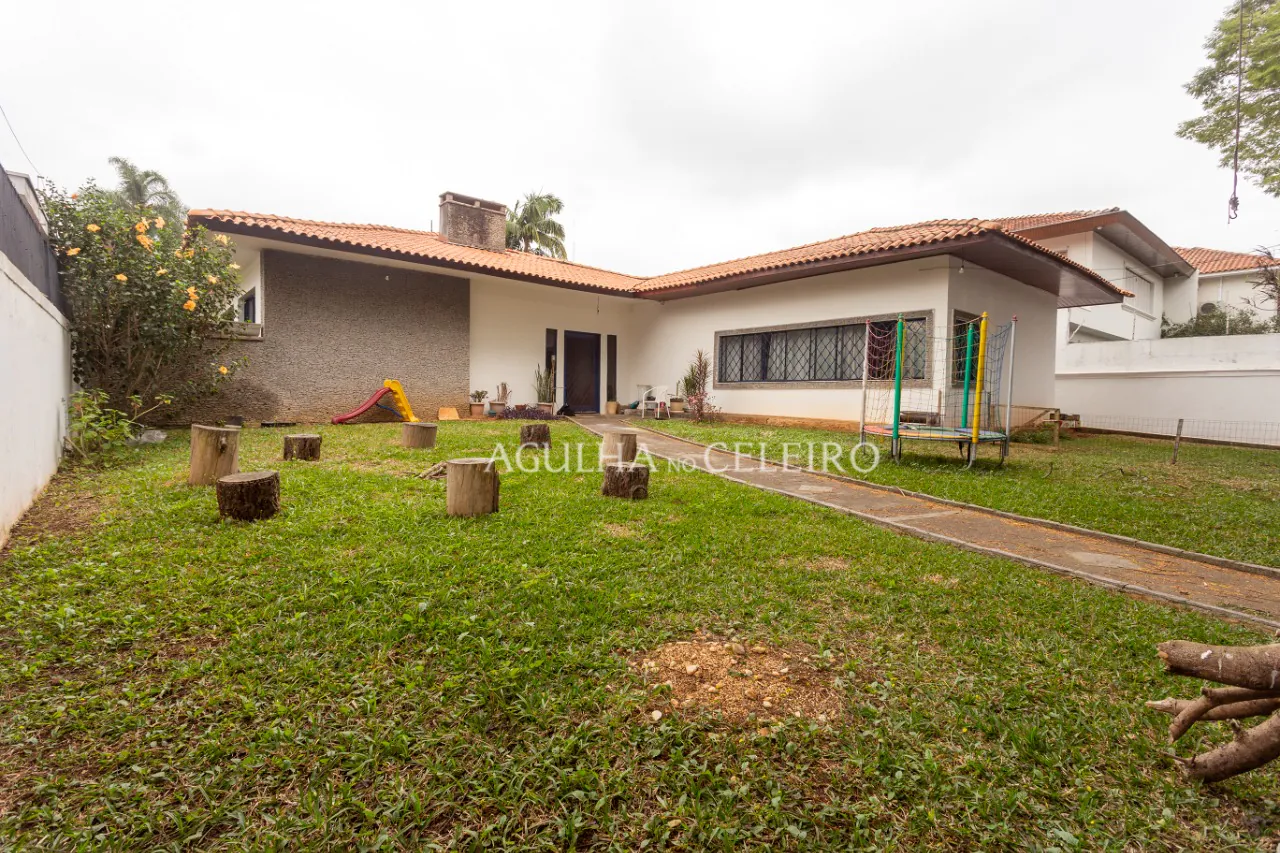 Venda/Moema: No coração do bairro ampla casa com muito conforto ! – 9588 - _MG_6248