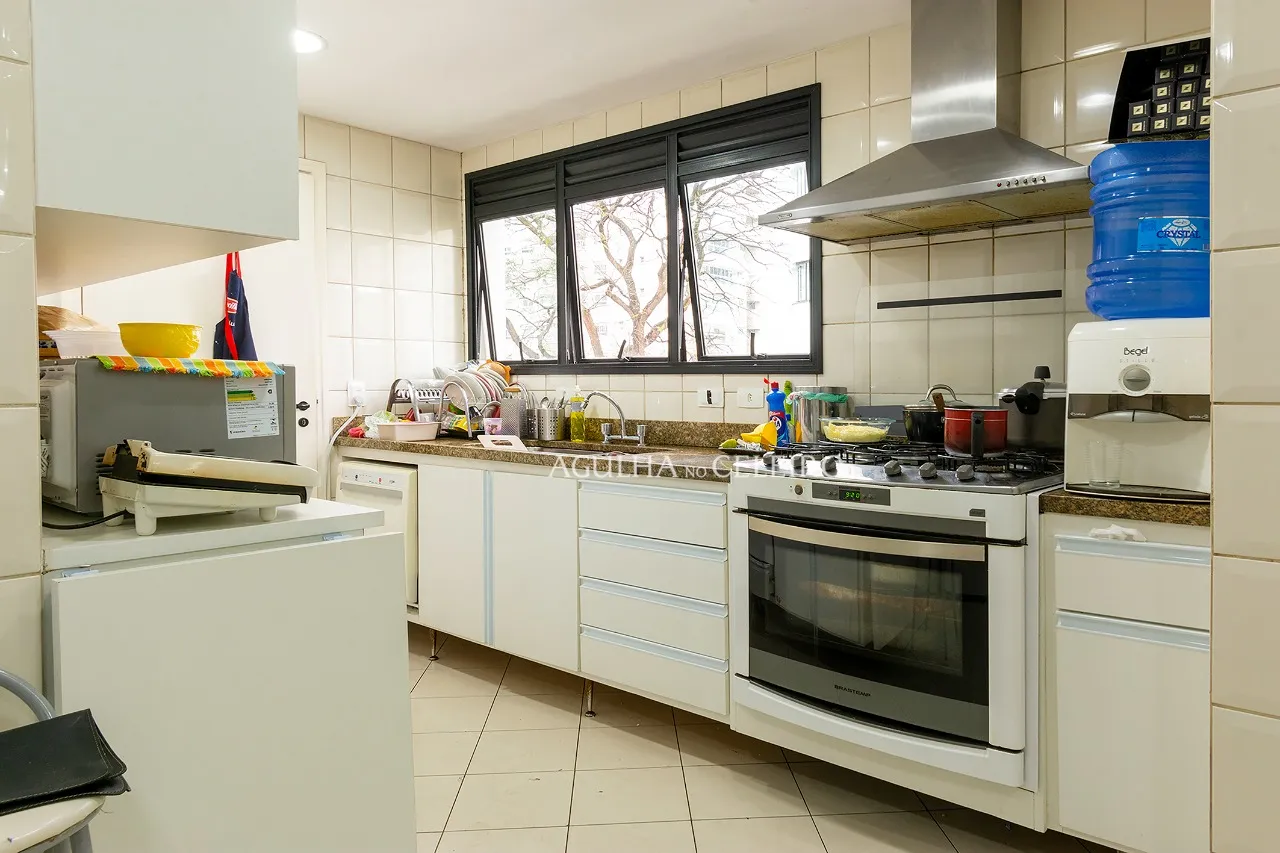 Venda/Locação/Campo Belo : Esperando o seu decorador! – 9909