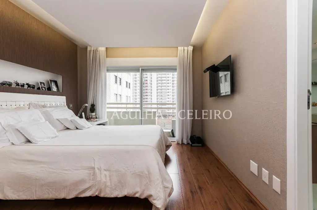 Venda/Moema: reforma irretocável e muito conforto! – AP4085