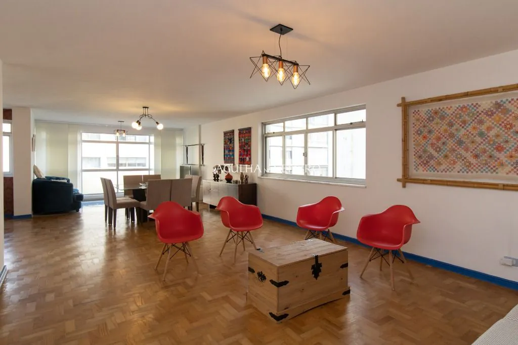 Venda/Jardim Paulista: Apartamento muito amplo. – AP7752