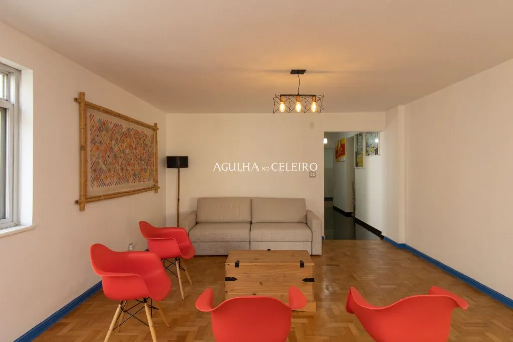 Venda/Jardim Paulista: Apartamento muito amplo. – AP7752