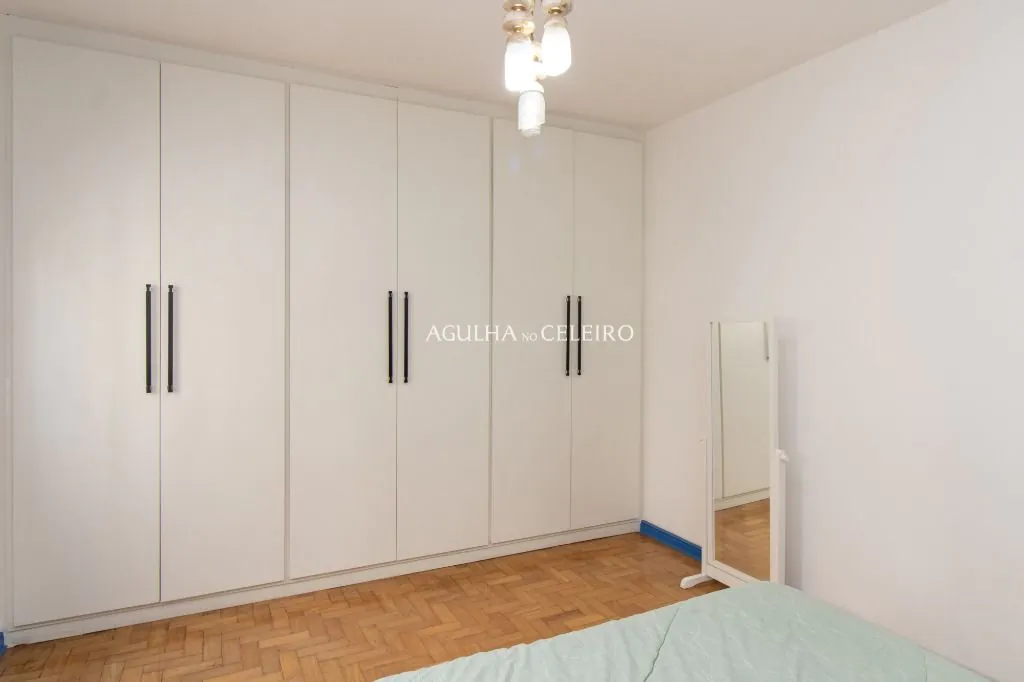 Venda/Jardim Paulista: Apartamento muito amplo. – AP7752