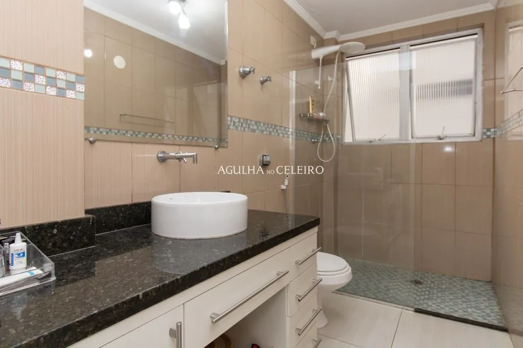 Venda/Jardim Paulista: Apartamento muito amplo. – AP7752