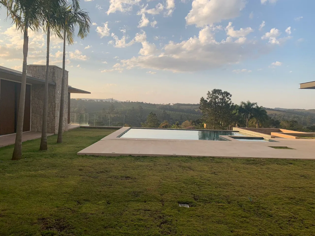 Venda/Quinta da Baroneza: sua vida no campo com projeto moderno e contemporâneo! – CA0936