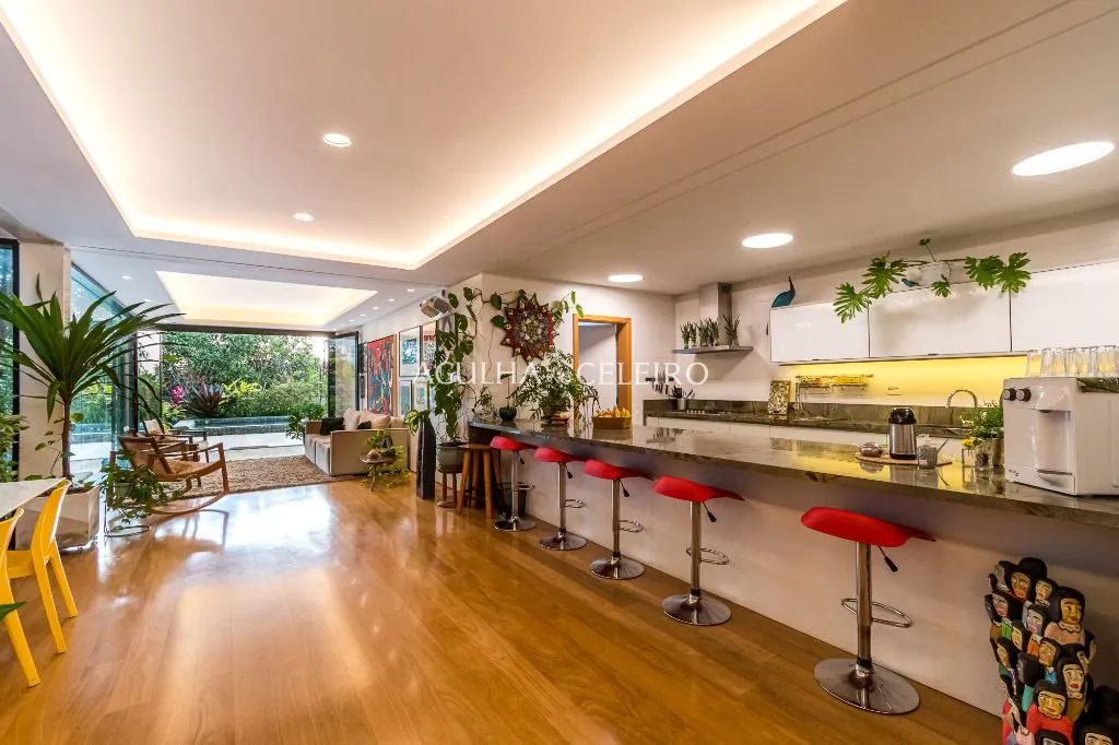 Venda/Vila Madalena:Encanto e sofisticação em um só lugar! – CA1042