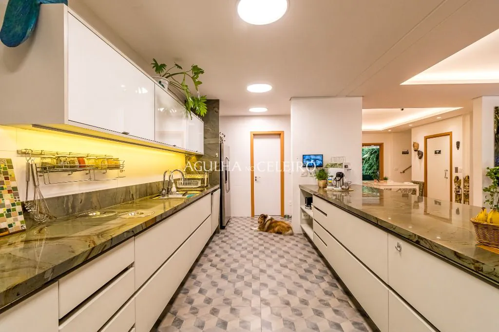 Venda/Vila Madalena:Encanto e sofisticação em um só lugar! – CA1042