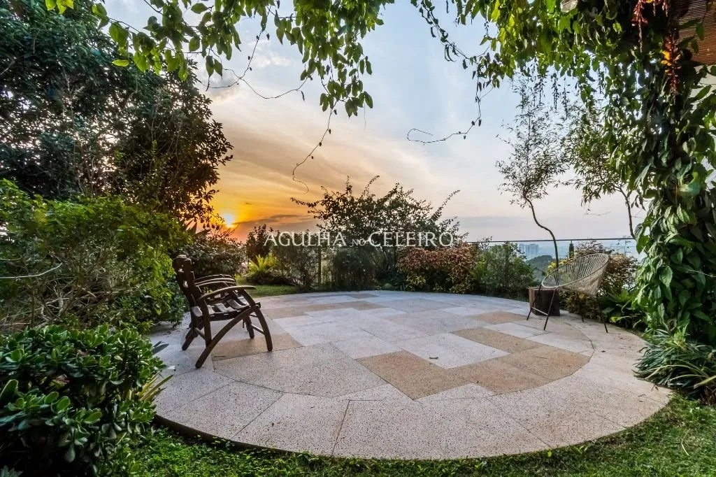 Venda/Vila Madalena:Encanto e sofisticação em um só lugar! – CA1042